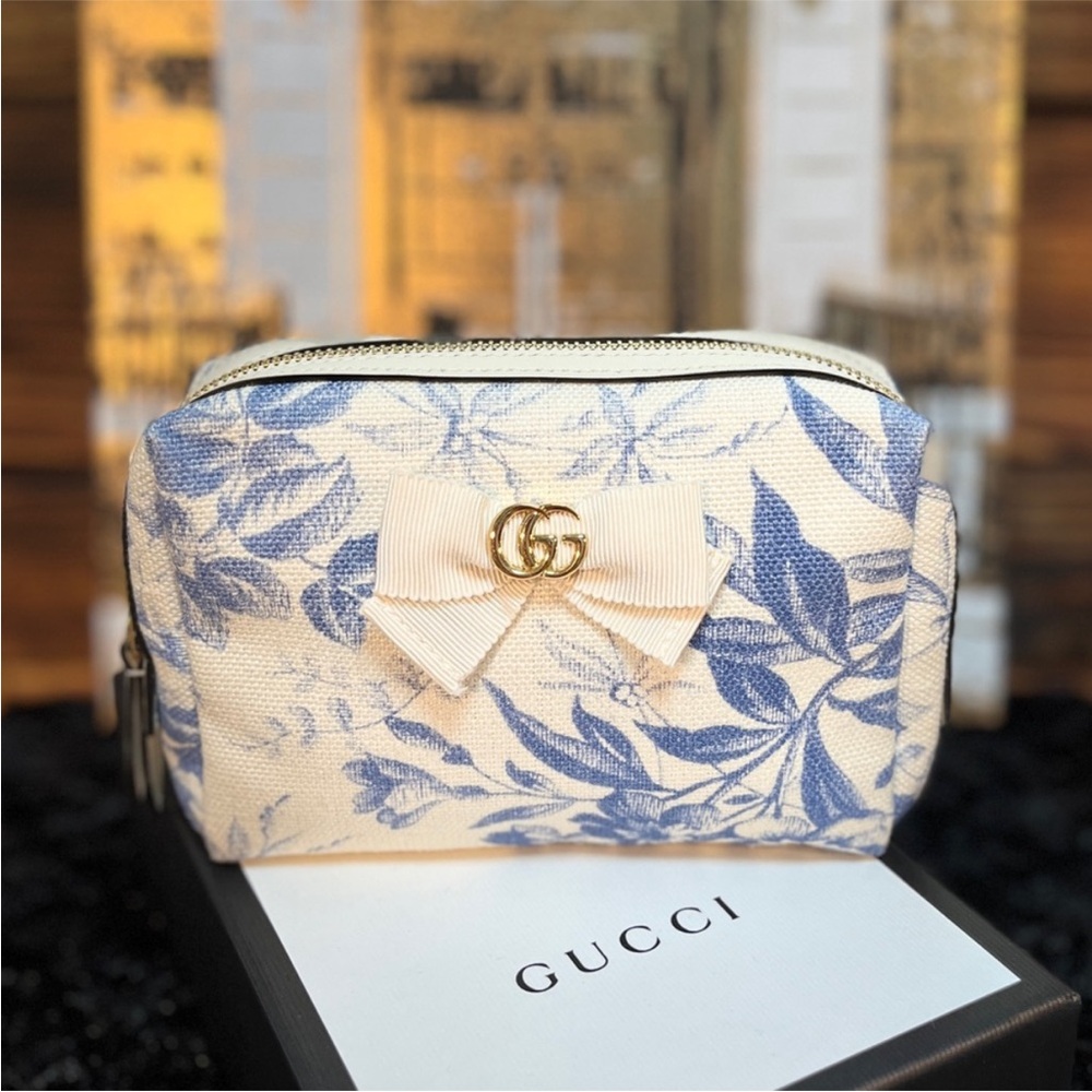Gucci Marmont Pouch Japan Exclusive